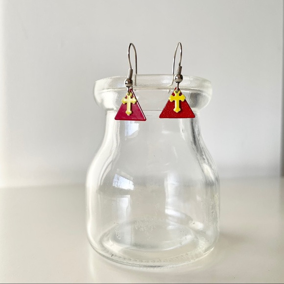 Vintage Jewelry - 🛍3/$20 Cross Earrings